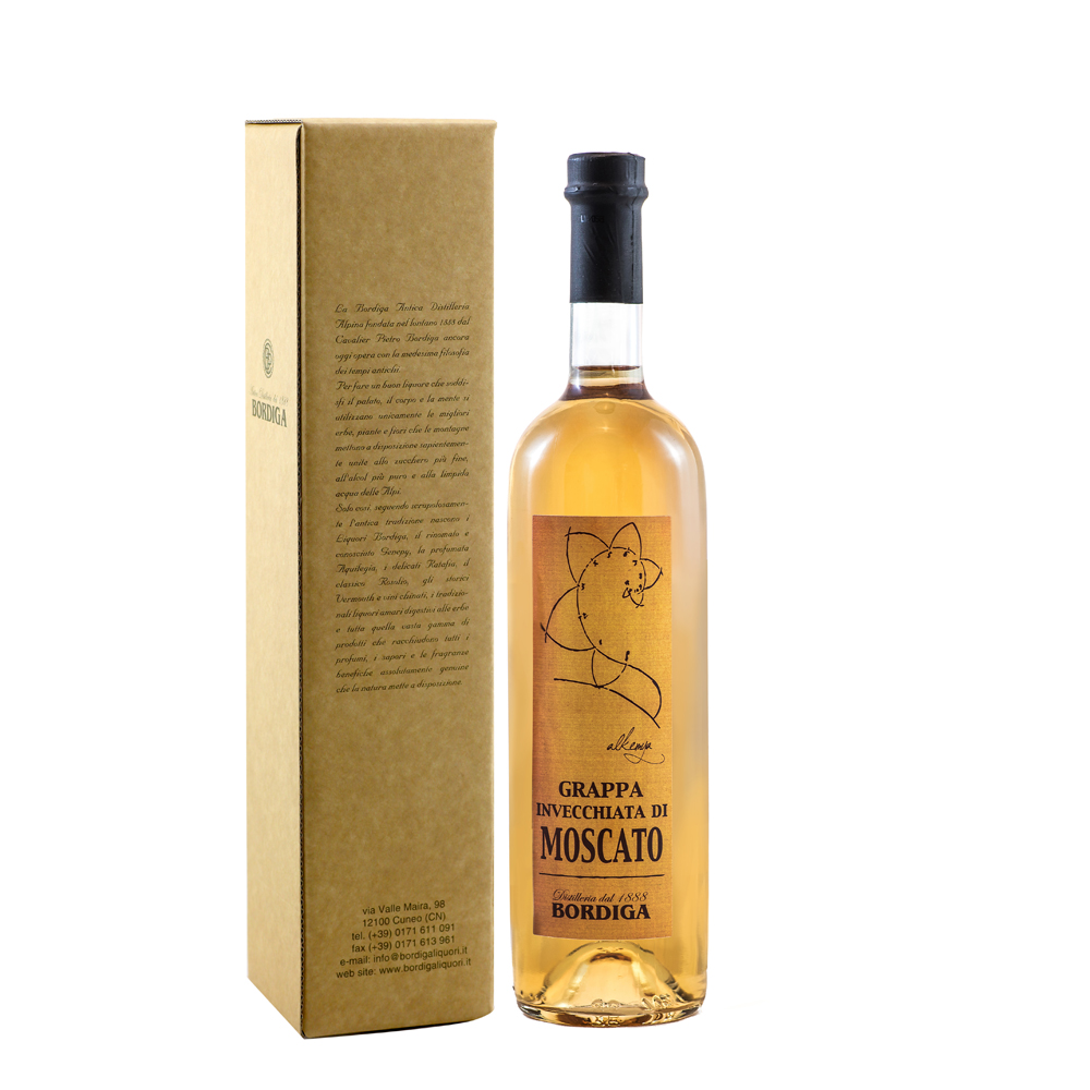 BORDIGA Grappa Invecchiata di Moscato / 40% Vol. 0,7l / Fassreife / Geschenkhülle